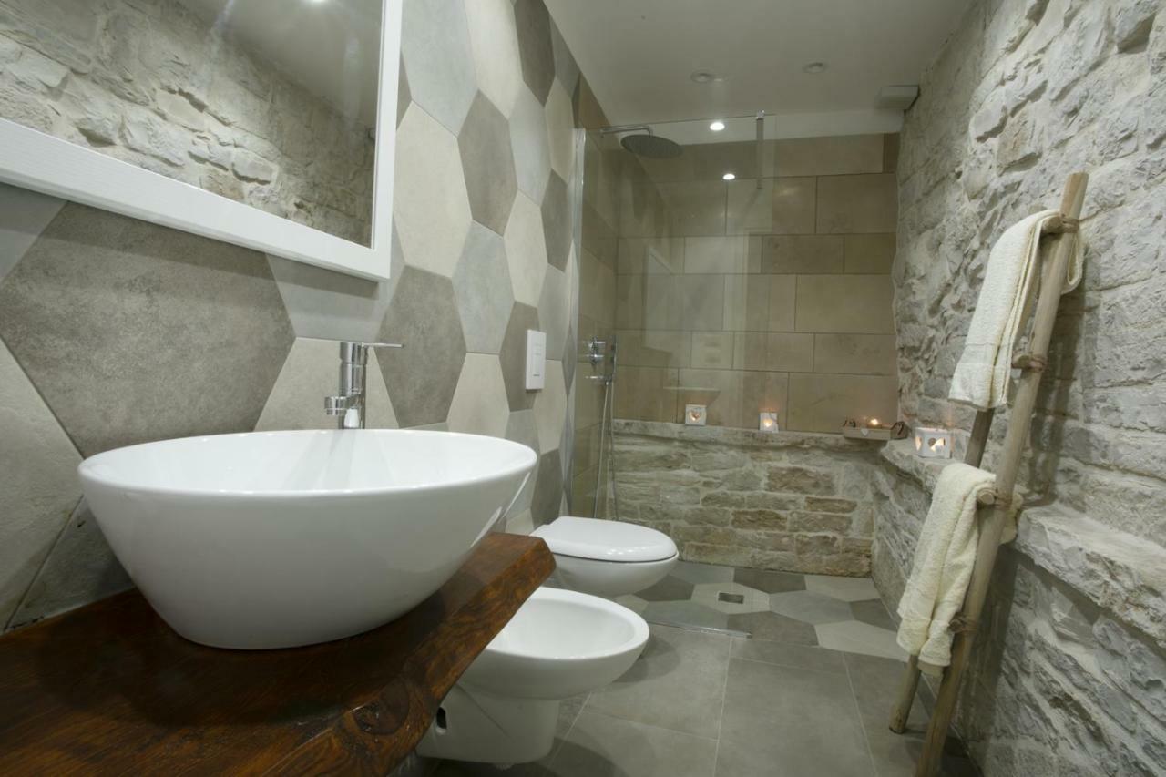 Torre Elisa - Luxury Room Bisceglie Eksteriør billede